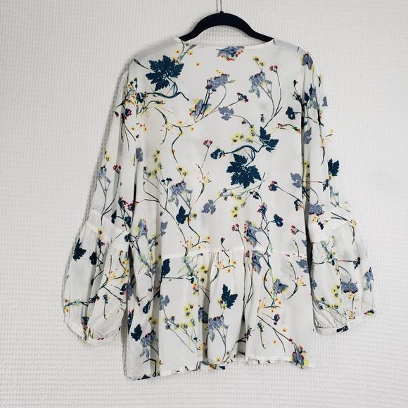Caslon Blouse Womens XXL White Floral Peasant Bohemian 3/4 Sleeve Cottagecore - Picture 2 of 16